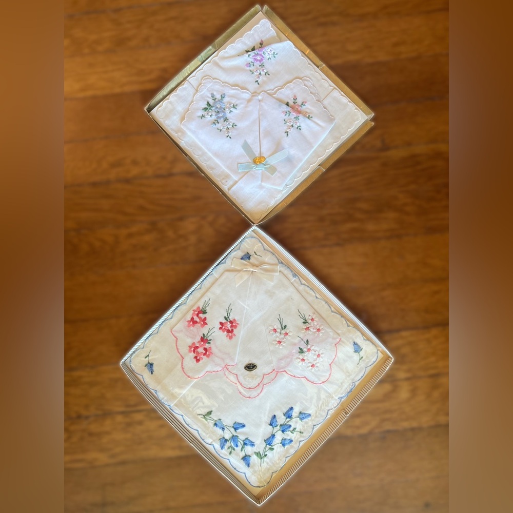 Vintage Embroidered Floral Cotton Handkerchief Set - White with Pink & Blue